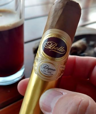 Dobra cena. Custom ISO9001:2008 Certified Cigar Labels with Silk Screen and Flexographic Printing for Luxury Branding w Internecie